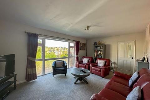 Flat 3, Ashfield Court Ashfield Road, Torquay, TQ2 6HH