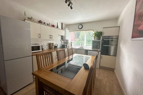 Flat 3, Ashfield Court Ashfield Road, Torquay, TQ2 6HH