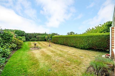4 Garson Close, Esher, KT10 8LW