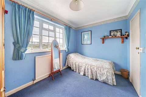 4 Garson Close, Esher, KT10 8LW