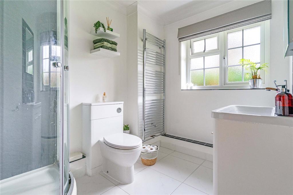 Ensuite
