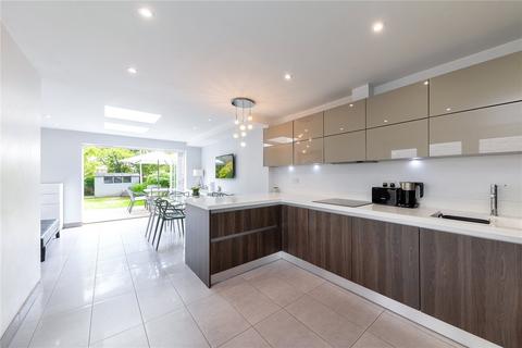 203 Hills Road, Cambridge, CB2 8RN