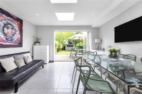 203 Hills Road, Cambridge, CB2 8RN