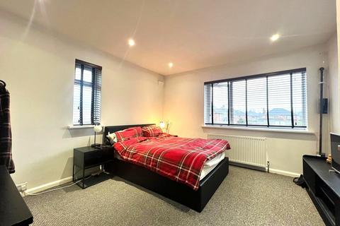 3 bedroom semi-detached house to rent, Rokeby Avenue, Hull, East Riding of Yorkshi, HU4