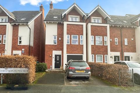 5 bedroom terraced house to rent, Houseman Crescent, Didsbury, Manchester, M20