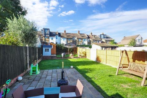 10 Kingsdown Road, Cheam, Sutton, SM3 8NY