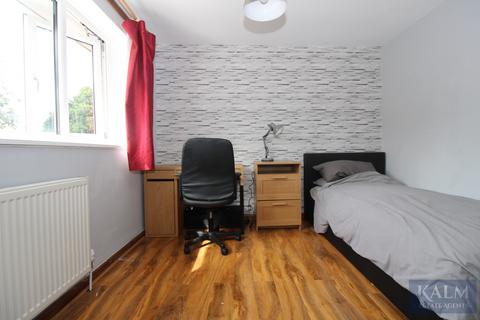 49 Fallowfield, Stevenage, SG2 9PL