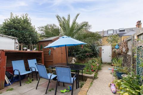 4 bedroom terraced house for sale - Hatfeild Road, Margate, CT9