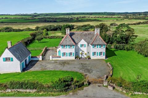 5 bedroom detached house for sale, Coedana, Llannerch-y-Medd, Isle of Anglesey