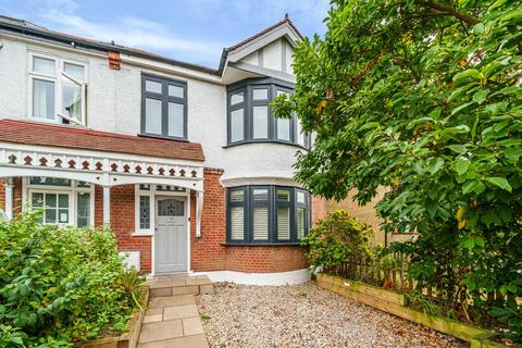12 The Drive, Beckenham, BR3 1EQ