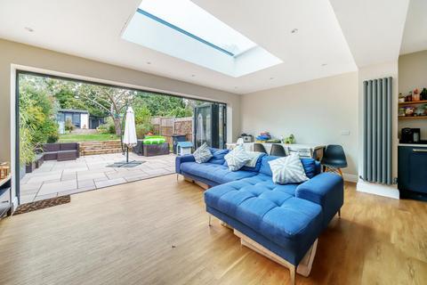 12 The Drive, Beckenham, BR3 1EQ