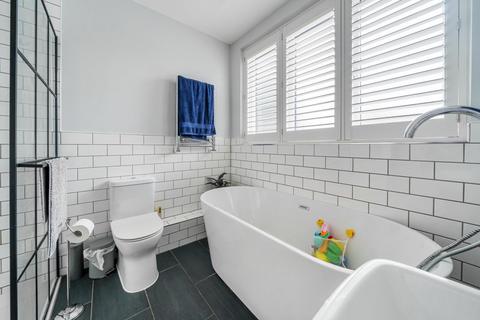 12 The Drive, Beckenham, BR3 1EQ