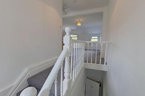 Flat 3, 63 Romilly Road, Cardiff, CF5 1FL