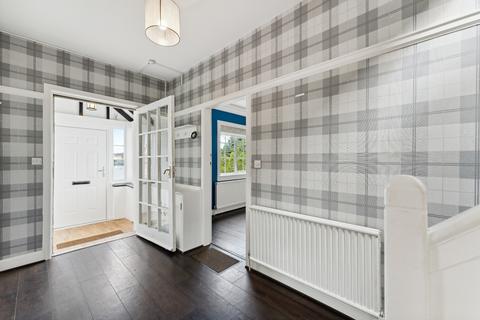 25 Mearns Road, Clarkston, Glasgow, G76 7ES