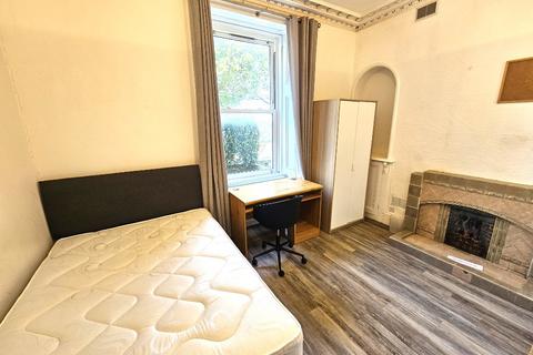 1 bedroom in a house share to rent, University Road, Old Aberdeen, Aberdeen, AB24
