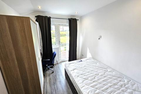 1 bedroom in a house share to rent, University Road, Old Aberdeen, Aberdeen, AB24