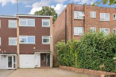 4 bedroom end of terrace house for sale, Harvey Road, Guildford, Surrey, GU1