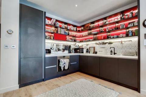1 bedroom flat to rent - Lyell Street, London, E14