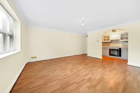 16 Albemarle Park, Beckenham, BR3 5XG