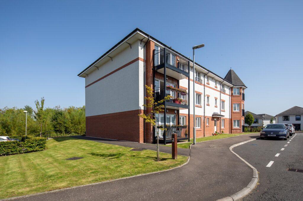Aldton Court, Newton Mearns 3 bed apartment for sale £329,000