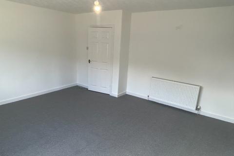 2 bedroom flat to rent, McLaren Terrace, St. Ninians, Stirling, FK7