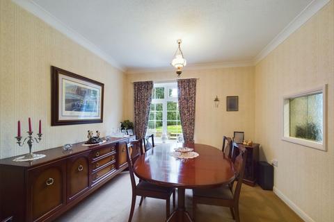 18 Amber Drive, Walgrave, Northampton, NN6 9RW