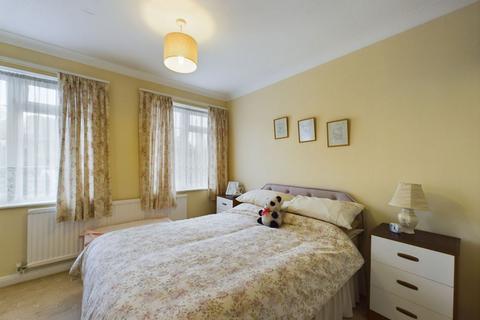 18 Amber Drive, Walgrave, Northampton, NN6 9RW