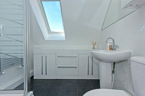 8 Amethyst Drive, Sittingbourne, ME10 5JR
