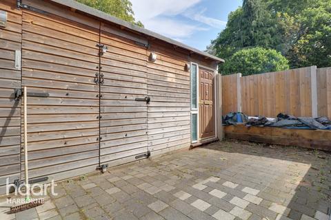 47 Capern Grove, Birmingham, B32 2JH