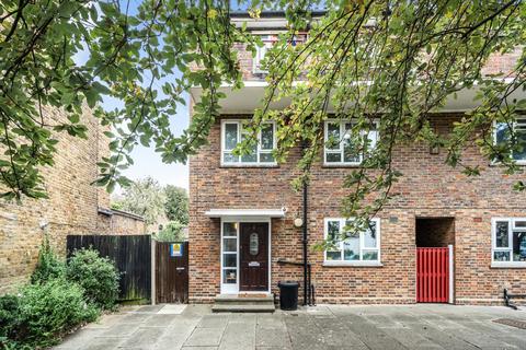 78 Sarsfeld Road, London, SW12 8HP