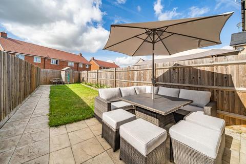 2 Barley Close, Longwick, Princes Risborough, HP27 9ET