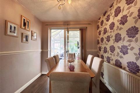 3 bedroom semi-detached house for sale, Taunton Road, Chadderton, Oldham, Greater Manchester, OL9
