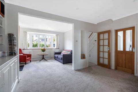 7 Ashdale Road, London, SE12 9ND