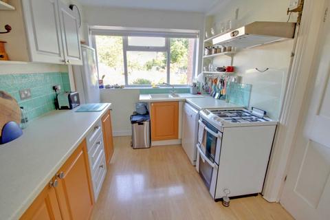 5 bedroom semi-detached house for sale, Northcourt Avenue, Reading