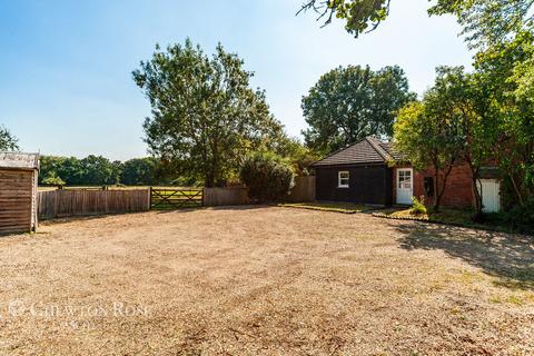 Silver Firs Farm Ascot Road, Maidenhead, SL6 3JX