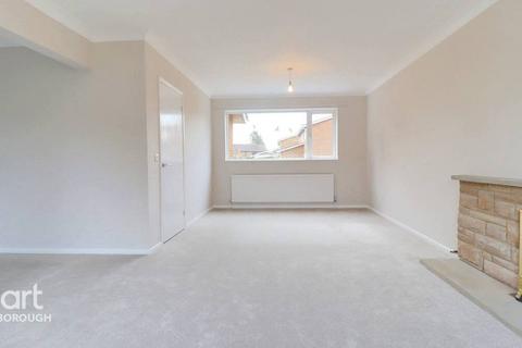 5 Thurston Gate, Peterborough, PE3 6SX