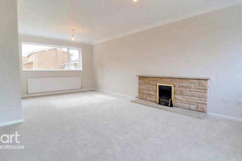 5 Thurston Gate, Peterborough, PE3 6SX