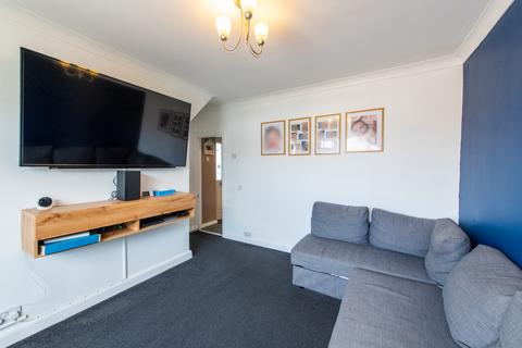 6 Cruden Road, Gravesend, DA12 4HD