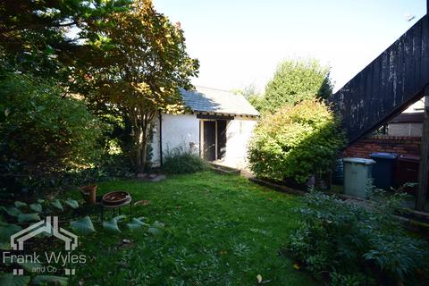 32a Devonshire Road, Lytham St Annes, FY8 2NX