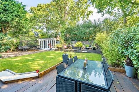 12 Bosman Drive, Windlesham, GU20 6JW