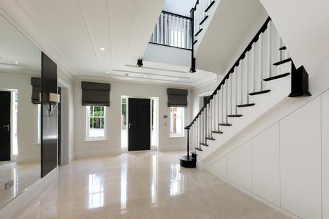 Dukeswood Coronation Road, Ascot, SL5 9LG