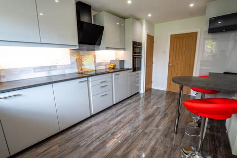 1 Beck Close, Binbrook, Market Rasen, LN8 6EB