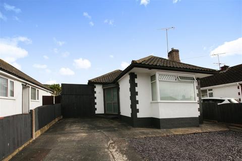 2 bedroom detached bungalow for sale - 10 St Georges Drive, Prestatyn, Denbighshire LL19 8EH