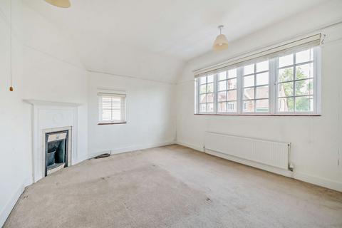 72 Cecil Park, Pinner, HA5 5HH