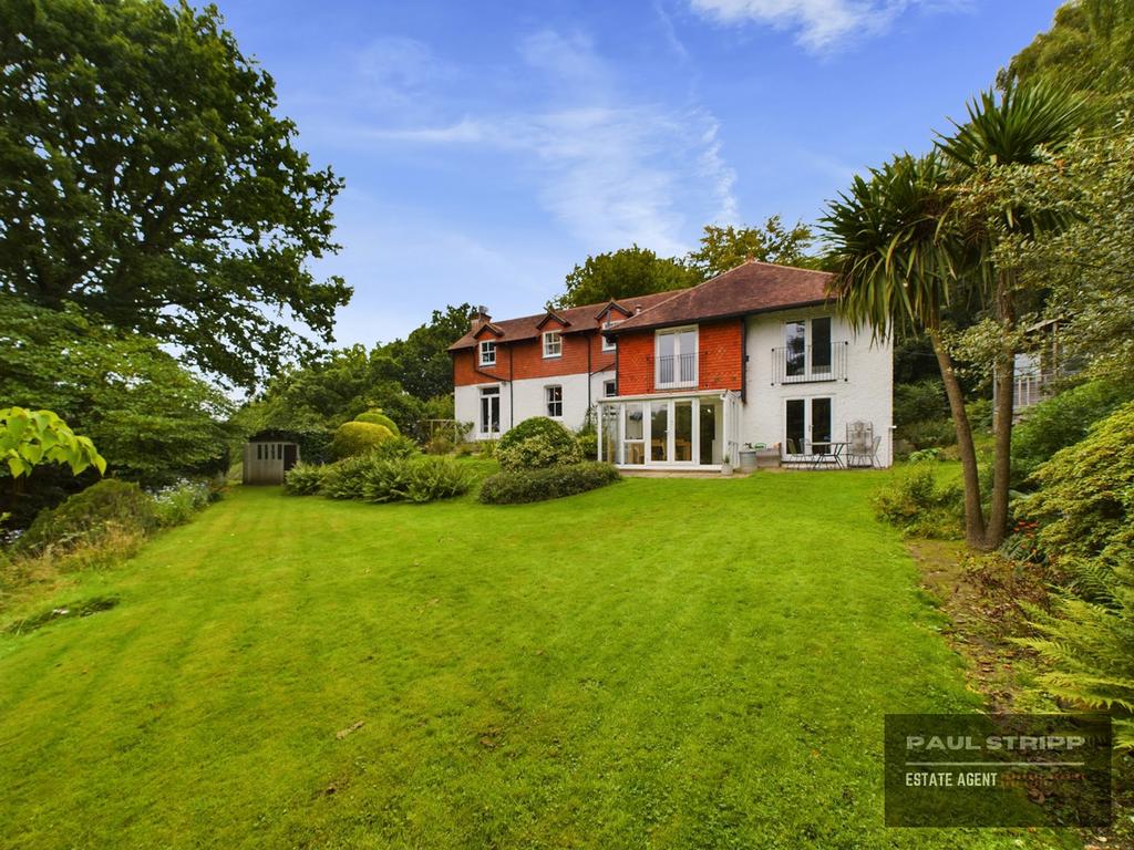 Telham Lane, Battle, TN33 4 bed country house for sale £1,295,000