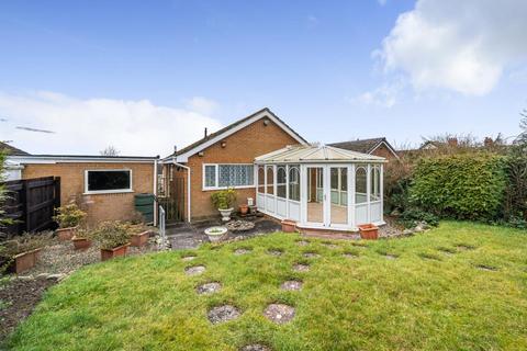 2 bedroom detached bungalow for sale, Llandrindod,  Powys,  LD1