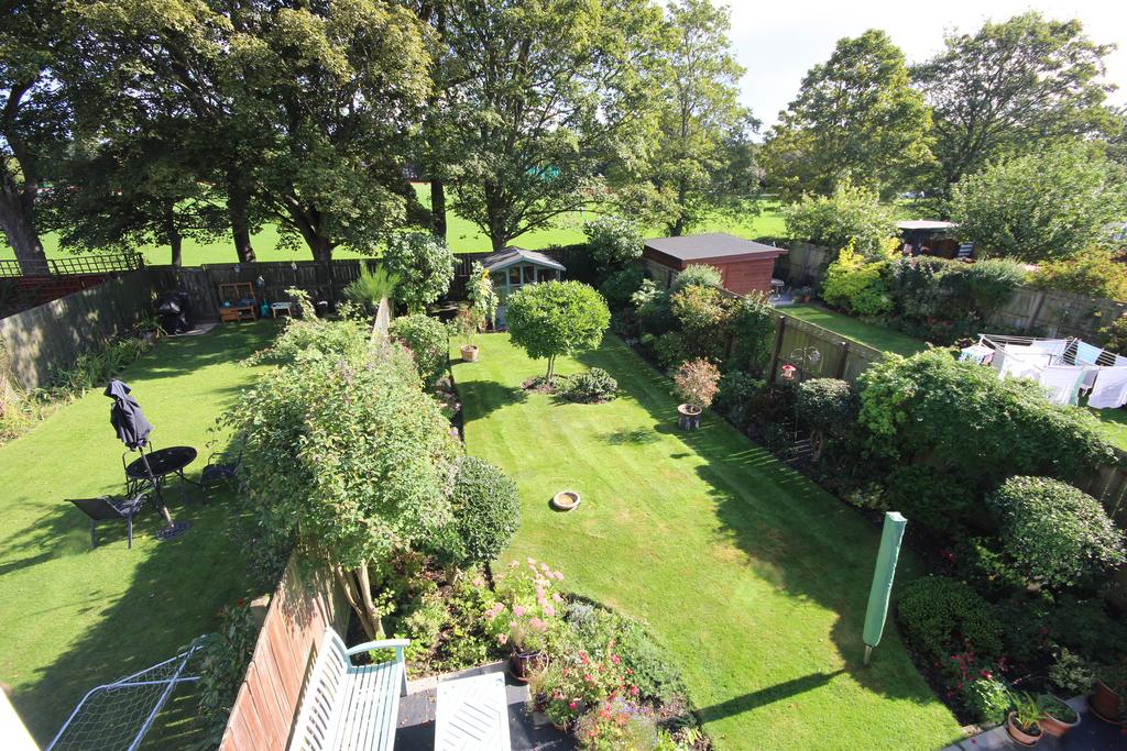 Hartley Avenue, Monkseaton, Whitley... 3 bed semidetached house £440,000