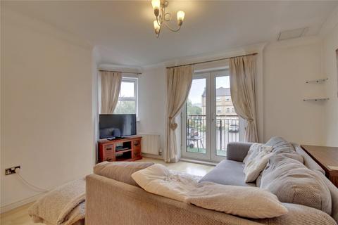 2 bedroom flat for sale - Canal Bank View, Rodley, Leeds, West Yorkshire, LS13