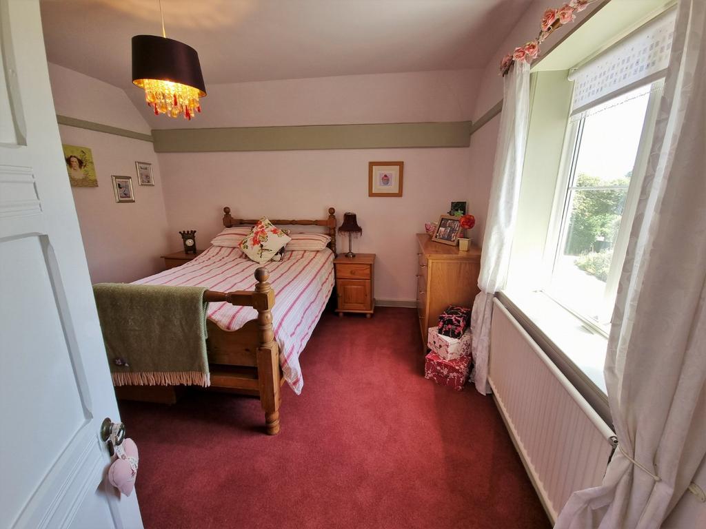 Crediton - Seddons