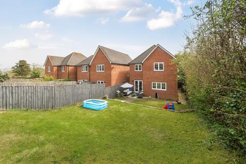 1 Chase Gardens, Waltham Chase, Southampton, SO32 2ES